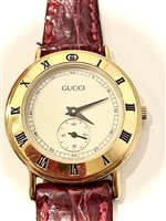 Watch Gucci Woman in Steel yellow gold plated 30002L - 30002L